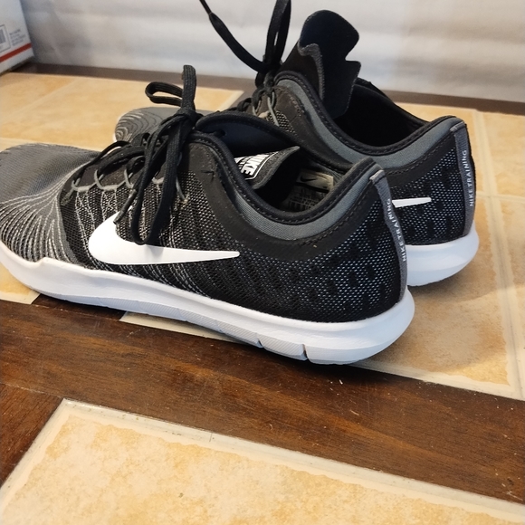 Nike 831579 Womens Flex Adapt Trail Running Athletic Low Top Shoes size 11 - Picture 3 of 9